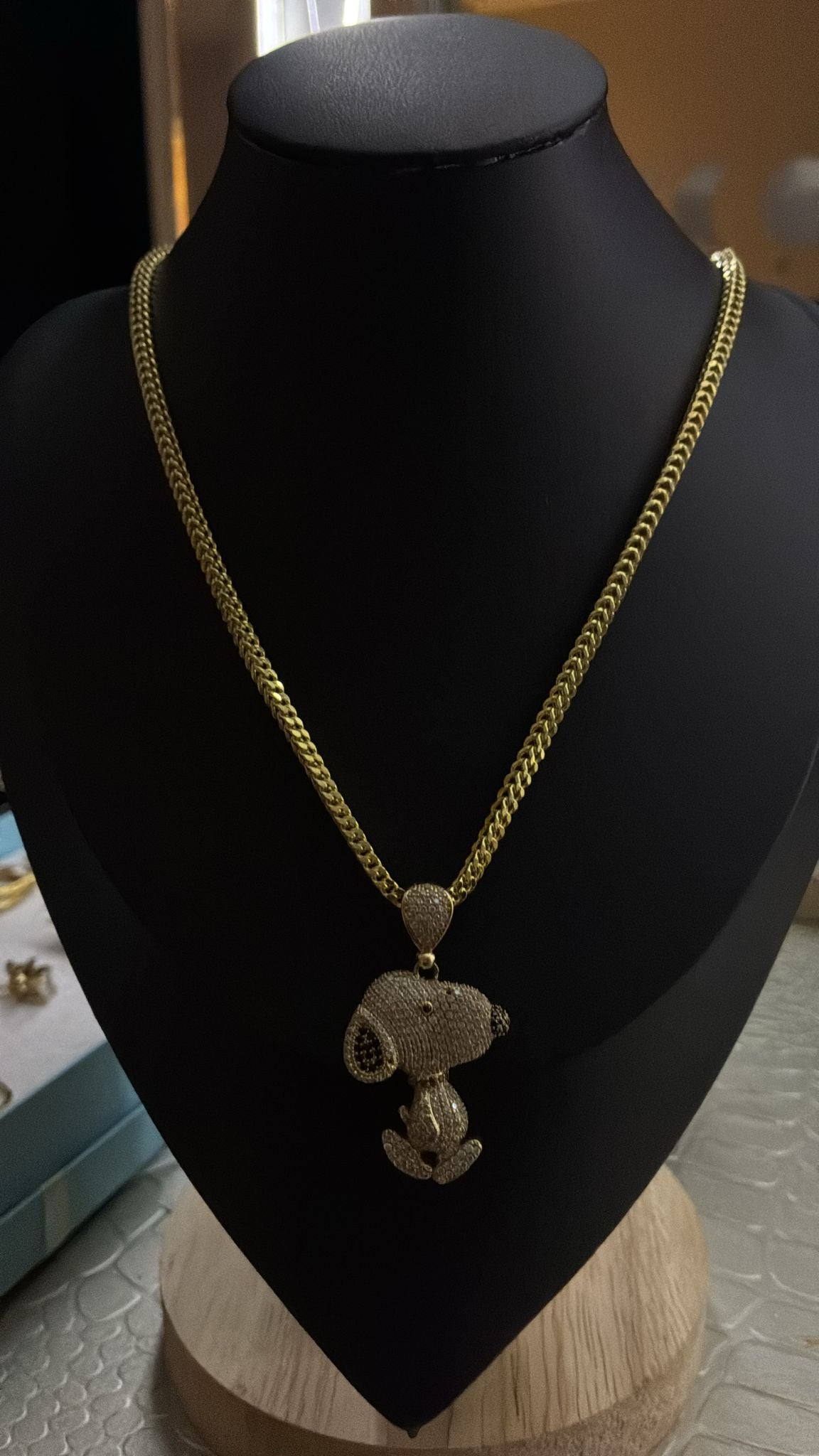 Snoopy 10k Chain