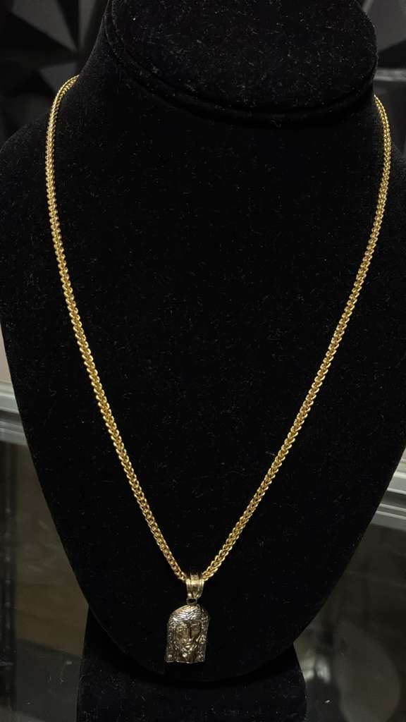 Chain 10k Imagen Cristo frente 2