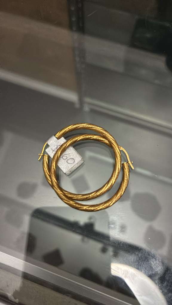 Aretes arracadas 10K redondas