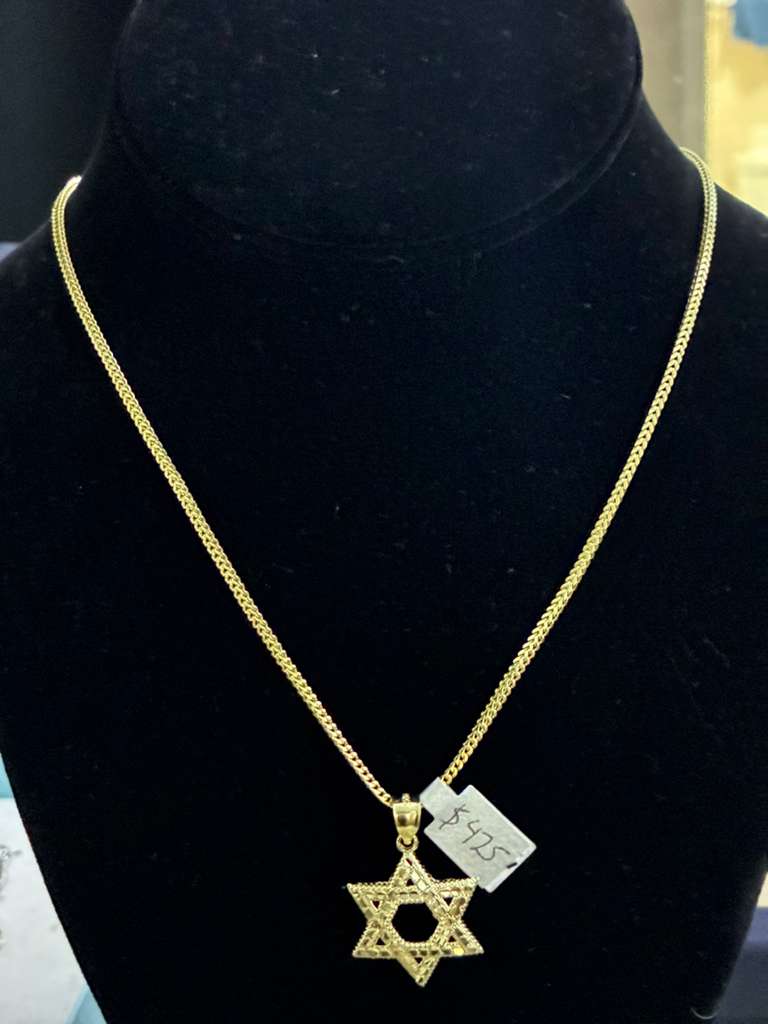 COLLAR ESTRELLA DE DAVID 10K